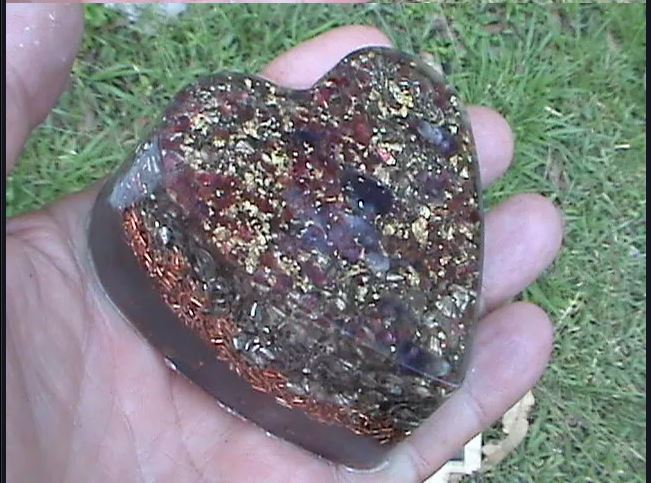 2025-05-26 15_58_47-The CrowHouse Forums - View topic - Orgonite in Australia.jpg